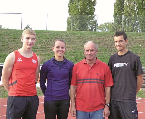 A. Giese, C. Endres, Trainer Winfried Wirth und Christian Bock in Bad Kreuznach. privat
