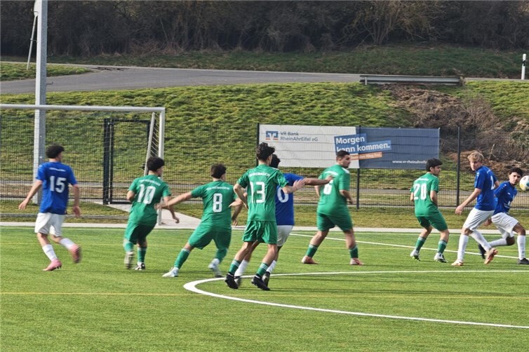 A-Jugend des SV Remagen zu Gast in Adenau