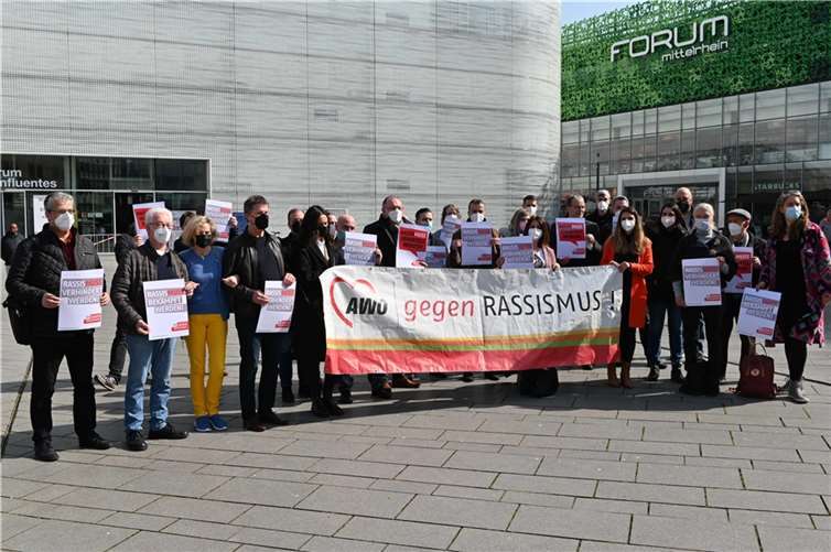 AWO Rheinland setzt am Forum Mittelrhein ein Zeichen gegen Rassismus.  Foto: Max Gerlach