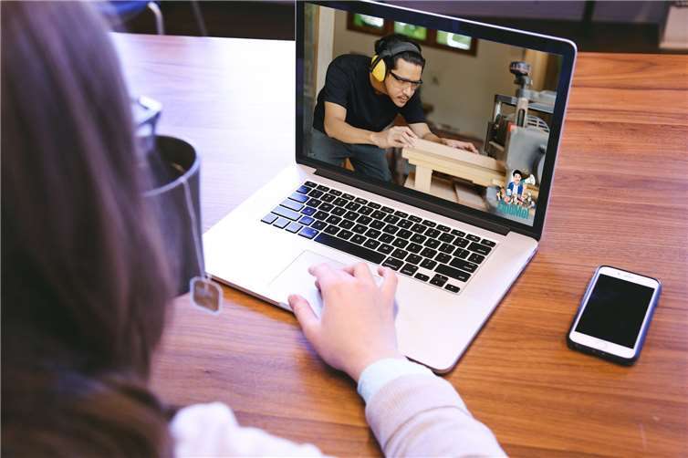 Ab 9. Februar erhalten Schüler bei den digitalen Berufsorientierungstagen einblicke in Unternehmen und Ausbilungsberufe. Quelle: Kreisverwaltung Mayen-Koblenz