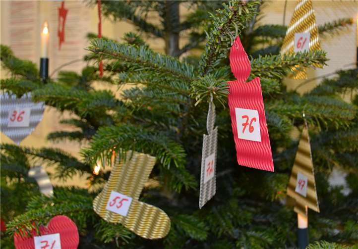 Ab dem 26. November kann der Wunschbaum besucht werden. E. T. Müller