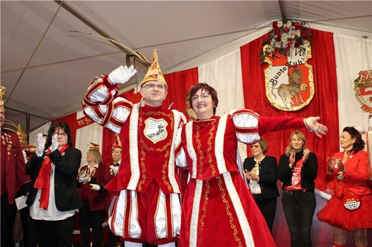 Ab sofort regieren Edith I. und Herbert I. als Prinzenpaar über die Walporzheimer Jecken.