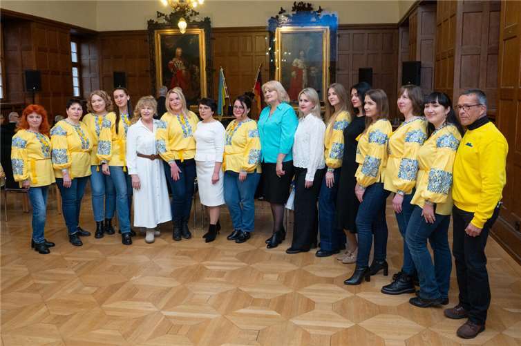 Abordnung aus der Partnerstadt Uman (Ukraine) mit Chor „Oranta“.  Fotos: SCH