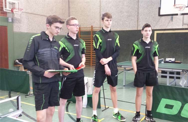 Abschied aus der Jugend und der 2. Rheinlandliga für (v. l.) Noah Körner, Thomas Frings, Felix Füllmann und Moritz Obliers.privat