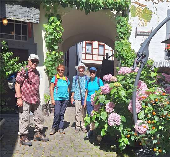Abschluss der Wanderung in Beilstein. Foto: Eifelverein Remagen/Helmut Krämer