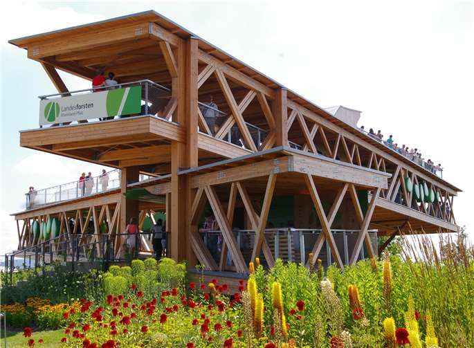 Acht Jahre lang hatte die Aussichtsplattform keinen Namen. Jetzt heißt sie Rhein Mosel Blick.Foto: HEP