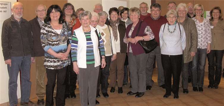 Achtzehn ehrenamtlich Engagierte aus den Seniorenzentren der Barmherzigen Brüder Saffig nutzten die Gelegenheit des Ideen- und Meinungsaustauschs. privat