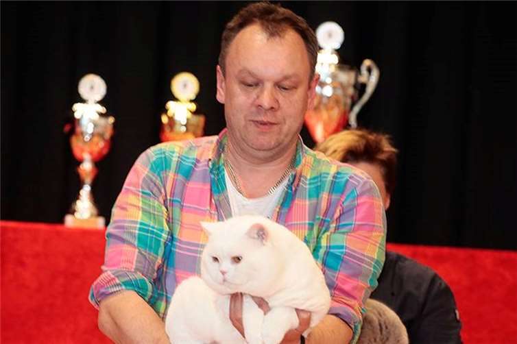 Adam Jung wurde mit seiner Britischen Kurzhaarkatze Rheinland-Pfalz Sieger 2016.