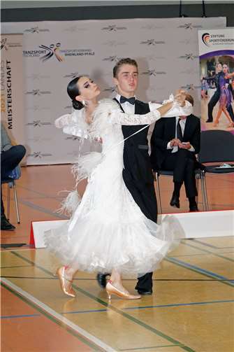 Adrian Schulz und Ana-Noelia Horch.Quellen: TSZ Mittelrhein