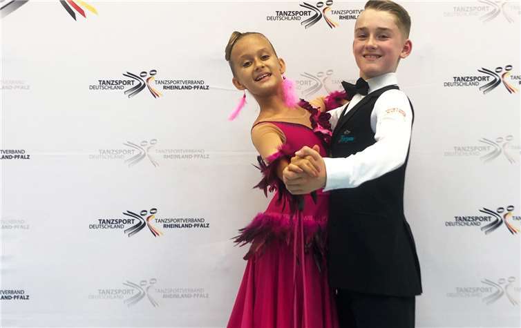 Adrian Schulz und Milena Evdokimov sind frischgebackene Landesmeister Foto: privat