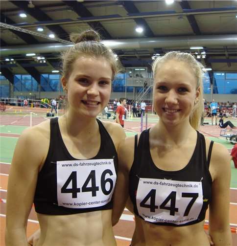 Äußerst zufrieden zeigten sich Jolina Krämer und Lea Hens mit ihrem Abschneiden in Düsseldorf. privat