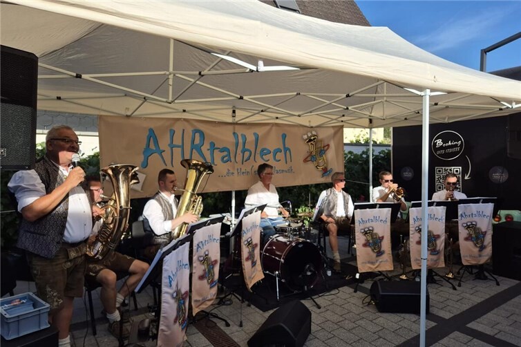 Musikfreunde Lantershofen feiern 50 Jahre mit dem LA Blas & BRASS Festival“,