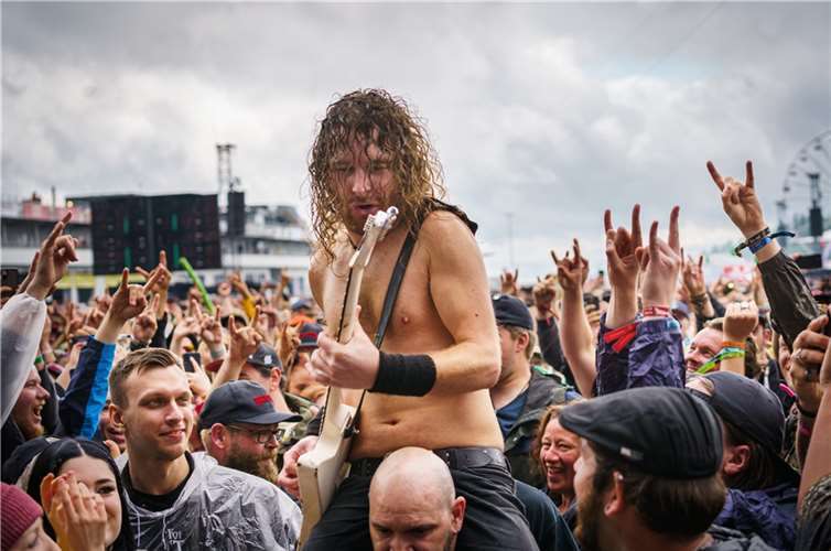 Fotogalerie: Das war Rock am Ring 2022 Airbourne. Foto: Axel Live Pictures