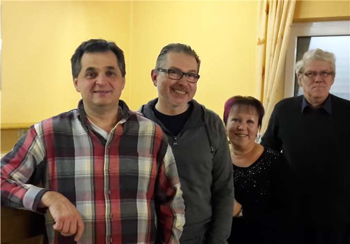 Aktueller Vorstand (v. li. n. re.) Vorsitzender Ralf Pauken, Geschäftsführer Jürgen Bergholz, Kassiererin Rosi Weiler, 2. Kassierer Wilfried Nell, Beisitzerin Conny Daub (fehlt auf dem Foto).