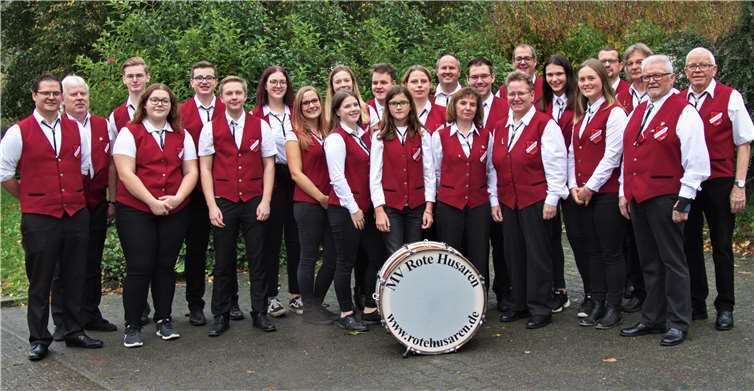 Aktuelles Gruppenbild der Roten Husaren. Foto: privat