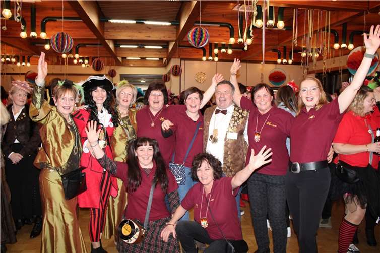 Alaaf! Endlich wieder Möhnenempfang in der Kreisverwaltung!  Fotos: DU