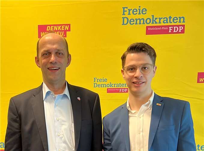 Alexander Buda (Kreisvorsitzender FDP Neuwied) und Tim-Jonas Löbeth (Vorsitzender der FDP Rengsdorf-Waldbreitbach).  Foto: privat