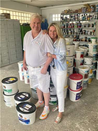 Alexandra und Andreas Hess sprechen öffentlich über ihre eigenen Erfahrungen um Aufmerksamkeit für das wichtige Thema „Schlaganfall“ zu erzielen.  Foto: KHDS