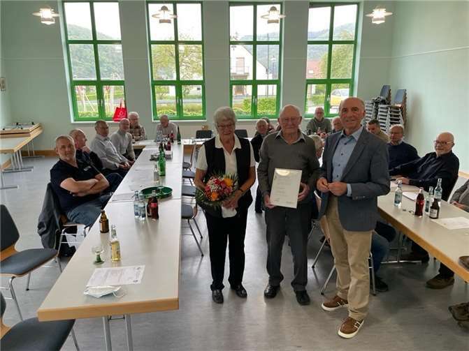 Alfred Künster während seiner Ehrung. Foto: privat