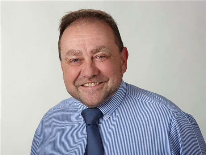 Alfred Schomisch (CDU) wurde erneut für 8 Jahre zum Bürgermeister der Verbandsgemeinde Vordereifel gewählt. Foto: privat