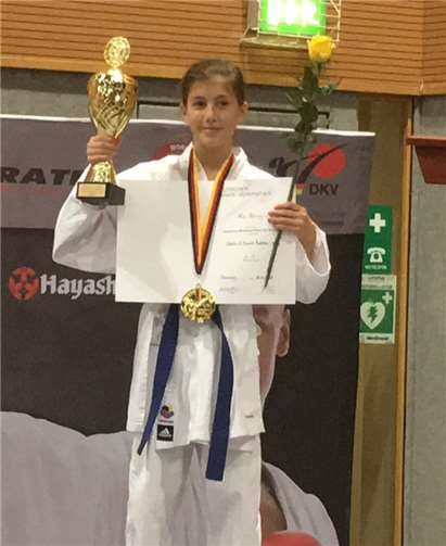 Alia Hering nach der siegreichen Deutschen Meisterschaft.  privat