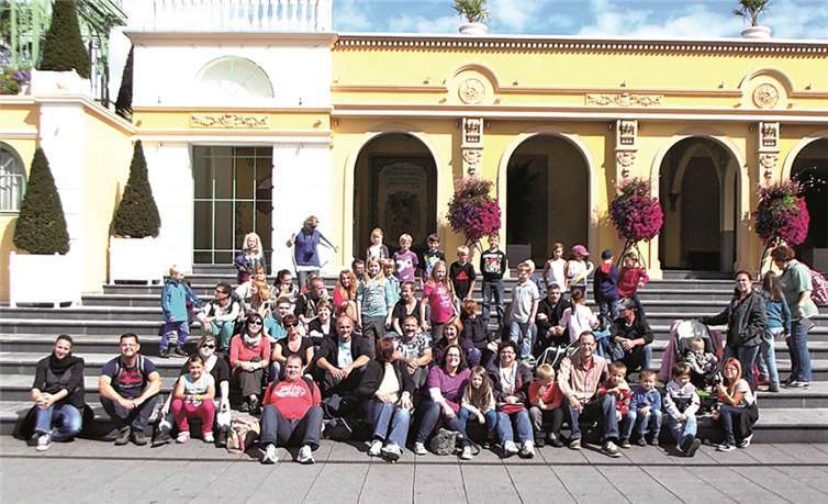 Alle Altersklassen waren beim Besuch im Phantasialand vertreten.  Privat