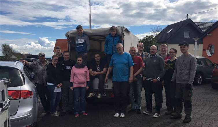 Alle Helfer der beiden Vereine sowie Vanessa Klöcker von der Pfarrgemeinde St. Katharina und St. Michael. Privat