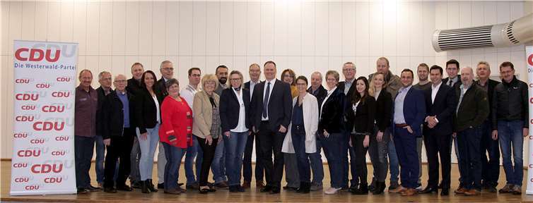 Axel Spiekermann stellt sich erneut zur Wahl Alle Kandidaten auf der Liste der CDU Herschbach wurden einstimmig gewählt. Fotos: CDU Herschbach