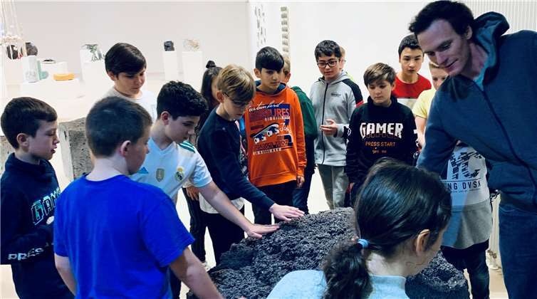 Alle Schülerinnen und Schüler haben nach diesem Besuch einen ganz anderen Bezug zum Wort "Mutterboden".