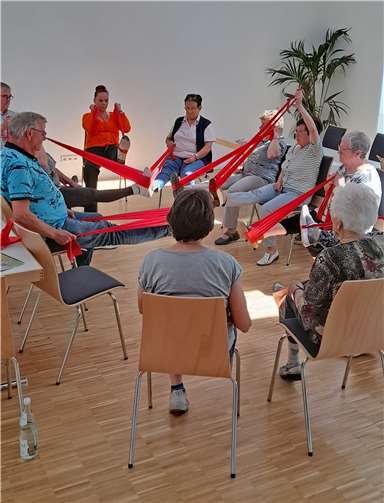 Alle Teilnehmenden der Bewegungsgruppe Ruitsch haben die Auftaktveranstaltung „Bewegung in die Dörfer“ genossen.Fotos: Kreisverwaltung/Bales