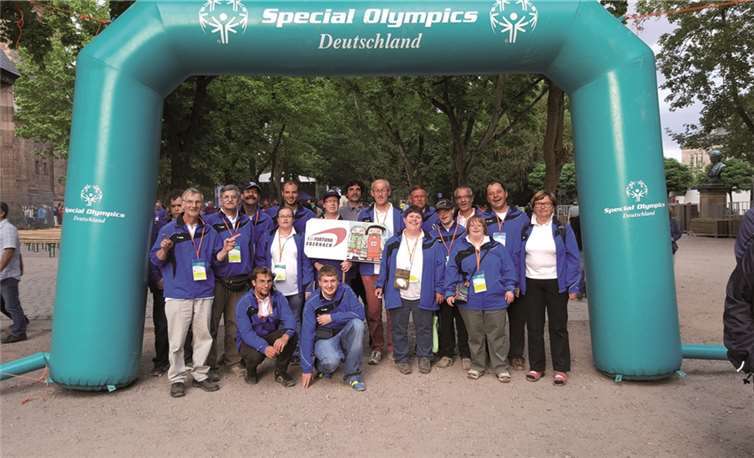 Alle Teilnehmer der BSG Fortuna Ebernach: S. Reuber, D. Hocke, A. Schmitz, T. Henneberger, U. Bergmann, A. Seidel, M. Junglas, J. Eisele, B. Göttel, Br. J. M. Krüger, T. Kraft, A. Knoth, D. Fellmann, B. Bulle, H.-D. Prinz, K. Trumpler, M. Diewald, M. Göbel.privat