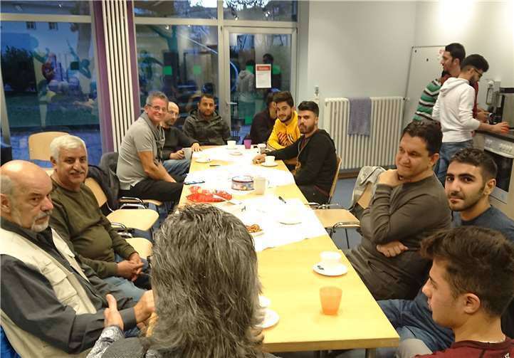 Alle Teilnehmer sprachen sich für eine Fortsetzung der Treffen im monatlichen Rahmen im LIVE aus und werden versuchen, auch andere Interessenten mitzubringen, die sich noch nicht getraut haben zu kommen.Foto: privat