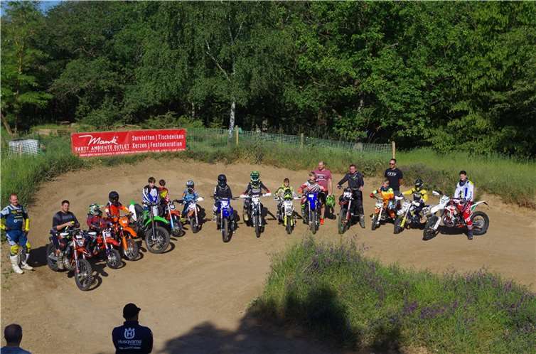 Alle Teilnehmer und die Eltern drängen auf eine baldige Fortsetzung. Quelle: MSF Winningen e.V. im ADAC