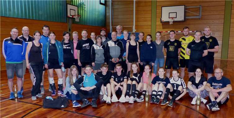 Alle Teilnehmer waren sich einig, dass dieses erstmalig ausgetragene Turnier die Attraktivität der Sportart Volleyball unter Beweis stellen konnte.Fotos: privat