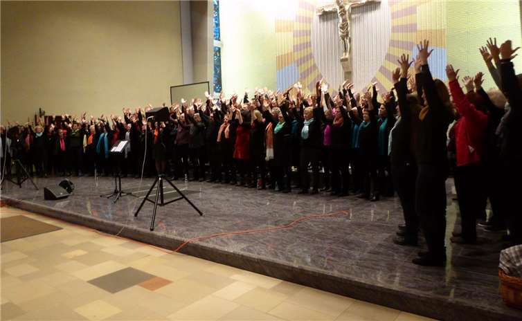 Alle Teilnehmer zeigten sich in „grooviger“ Stimmung und die Kirchenbesucher „groovten“ mit.  Privat