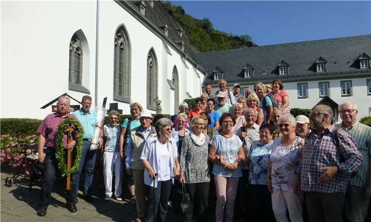 Alle TeilnehmerInnen wurden mit Glockenläuten in Bornhofen begrüßtFoto: privat