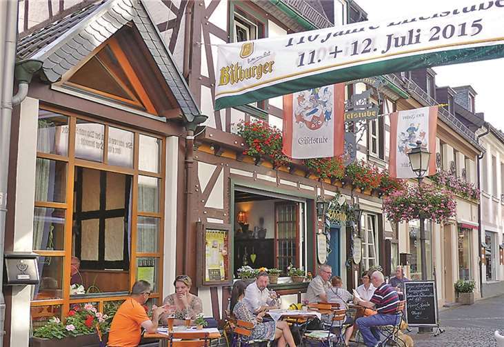 Alle Tische waren besetzt beim Jubiläum der Eifelstube am Samstag und Sonntag.