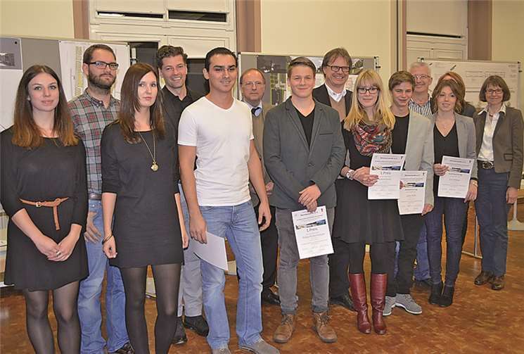 Alle geehrten Studenten mit ihren Betreuern von der FH Koblenz und die Jury. privat