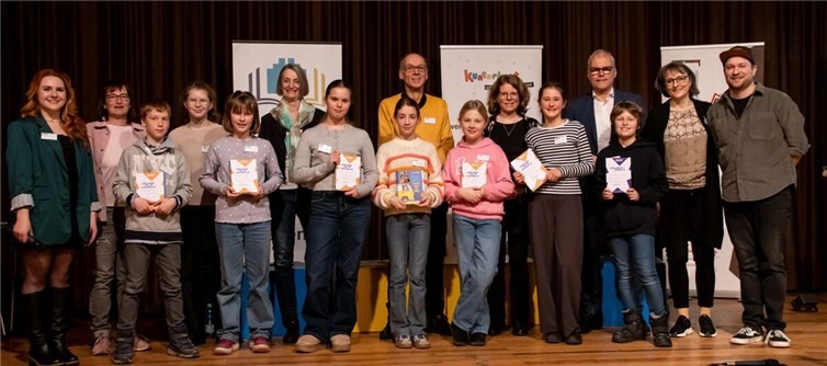 Alle sind an diesem Tag gewachsen. Finales Gruppenbild nach Block 2 (Foto: Ursula Peters)