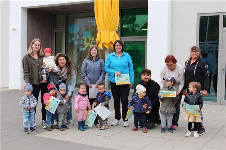 Alle teilnehmenden Kinder erhielten für ihre tolle Leistung jeweils eine Urkunde. Quelle: Stadt Koblenz