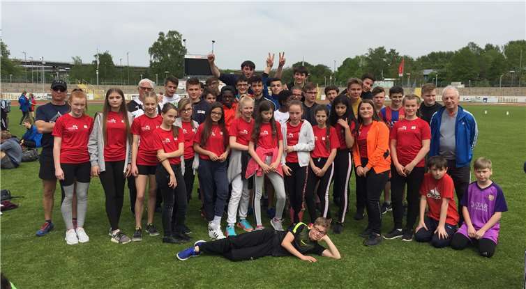 Alle vier Leichtathletik-Mannschaften der Realschule plus an der Römervilla.privat