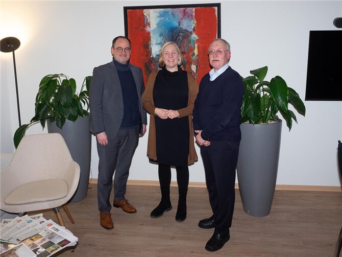 Alle waren sich der besonderen Bedeutung eines generationsübergreifenden Ansatzes der Erinnerungskultur bewusst und kamen überein in diesen Bereichen eine engere Verzahnung von Projekten voranzutreiben.