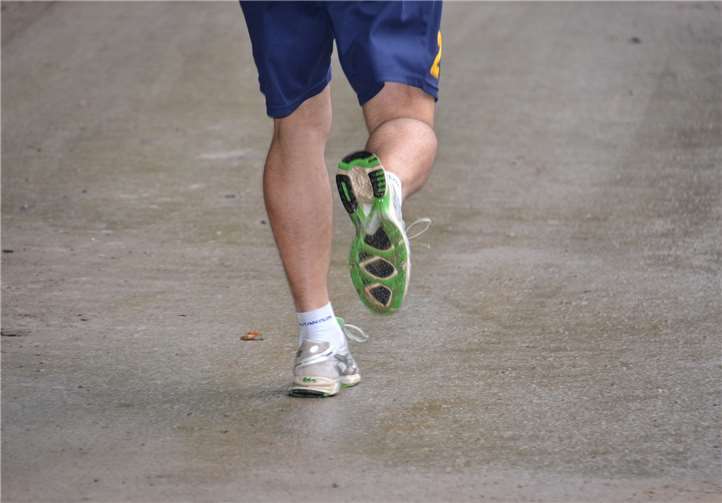 Alleine Laufen: So sieht der Alltag für viele Sportler aktuell noch aus. Foto: Pixabay