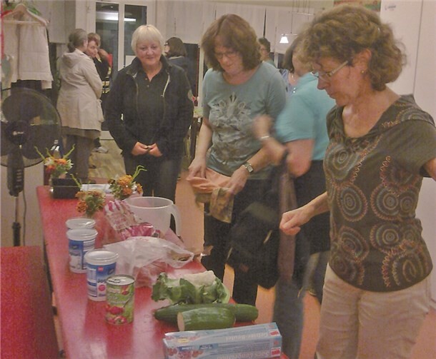 Allerlei Infos zur indischen Esskultur wurden begleitend zum gemeinsamen Kochen bereitgestellt. privat