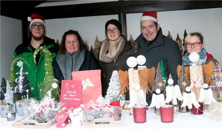 Allerlei Weihnachtliches war im Angebot.
