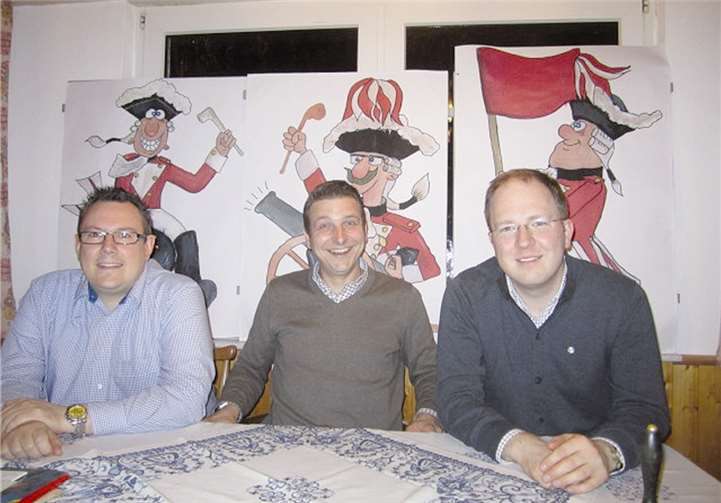 Allter und neuer Vorstand: Commmodore Christian Siebertz (M.), stellvertretender Commodore Frank Fossemer (l.) und Geschäftsführer Markus Siebertz (r.).privat