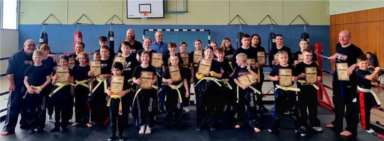 Als Anerkennung für ihre Leistungen erhielten alle am Ende Urkunden. Foto: privat