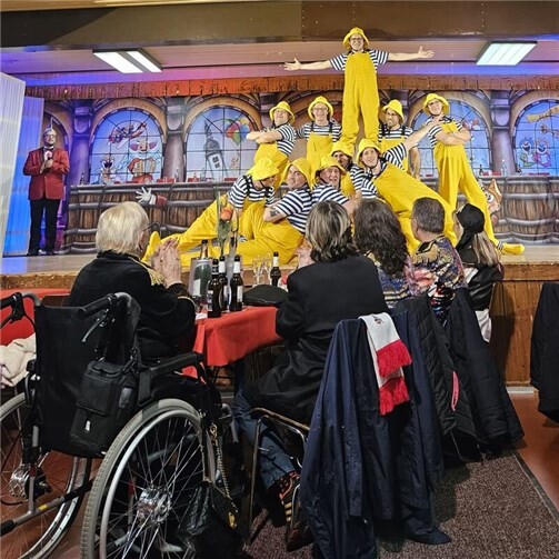 Als Fischer verleidet begeisterten die Elferelfen des Herrenelferrates.