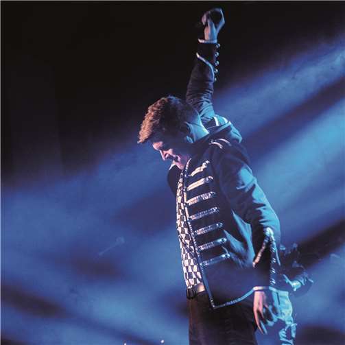 Als Frontmann und Lead-Stimme von WE ROCK QUEEN agiert seit 2017 der charismatische Sänger Sascha Kleinophorst. Fotoquelle: MIRO LIVE UG