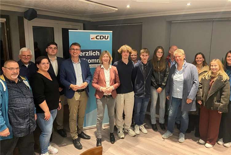 Als Hauptreferentin konnte Jens Münster seine CDU-Landtagskollegin Jenny Groß, die bildungspolitische Sprecherin der CDU-Landtagsfraktion und Abgeordnete aus dem Westerwaldkreis, begrüßen. Foto: CDU Cochem-Zell
